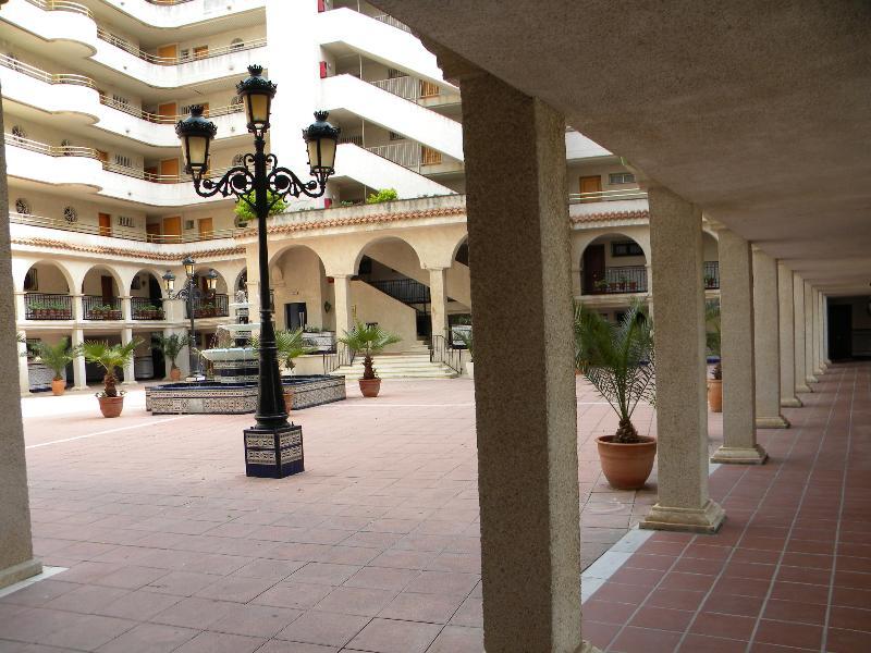Apartament Cordoba Planet Costa Dorada Salou Zewnętrze zdjęcie